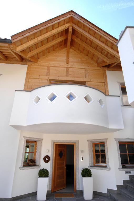 Appartements Riegelehof Laion Exteriör bild